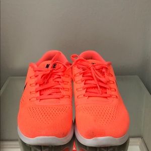 Nike Crimson Free Run